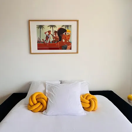 Palm - Brand New - Oasis Of Calm * Cannes